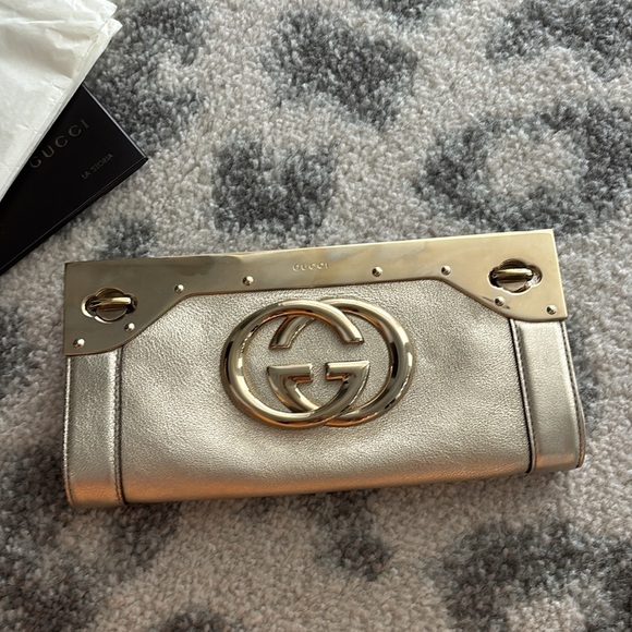 Gucci Starlight Britt Clutch in Light Gold - Picture 7 of 10